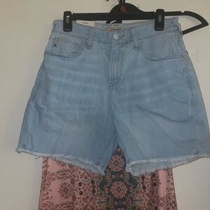 Ariat Women's Light Blue Denim high rise 28 Shorts